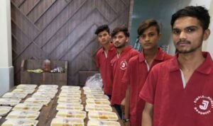 Jai Jalaram Hotel - Staff